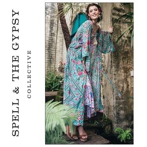 Spell and the gypsy collective babushka robe s/m BNWT